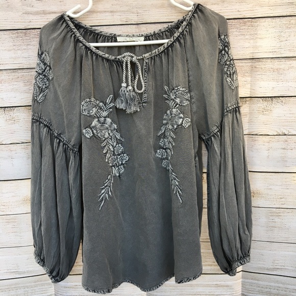 Solitaire Tops - SOLITAIRE Boho Style Grey Top